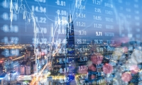 腾讯系异动！微盟集团一度大涨超50% 微信小店测试“送礼物”功能